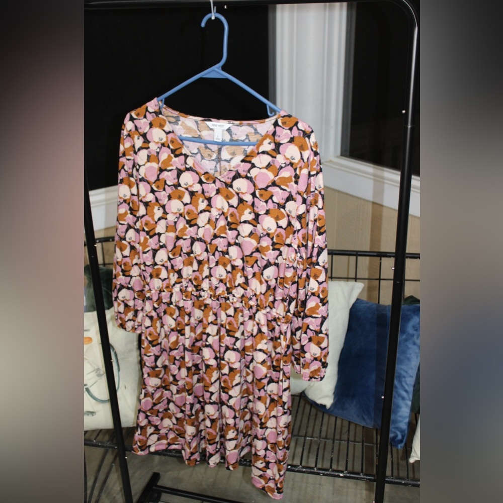 Nine West Floral Print V-Neck Dress | Pink & Brown Flowy Mini